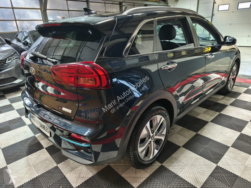 Veículo utilitário KIA E-NIRO