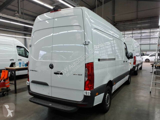 Veículo utilitário Mercedes Sprinter 317...