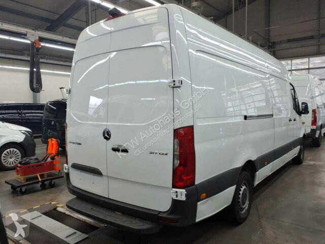 Veículo utilitário Mercedes Sprinter 317...
