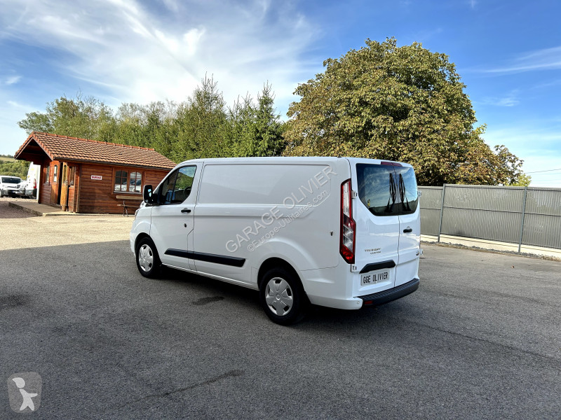 Véhicule utilitaire Ford 300 L1H1 2.0 Ecoblue...