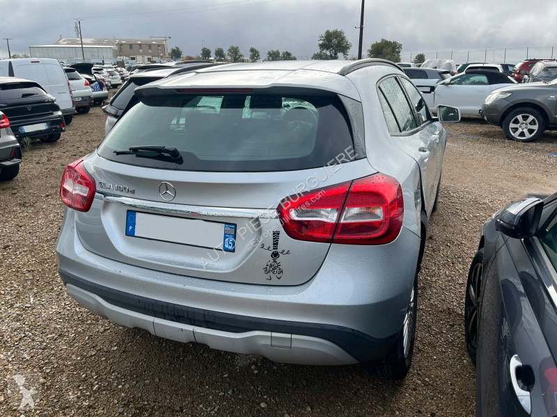 Furgoneta Mercedes 180 1.5 CDi 109 Inspiration...