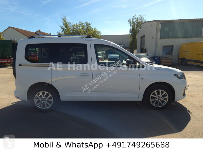 Véhicule utilitaire Ford Titanium 2.0 CDI...