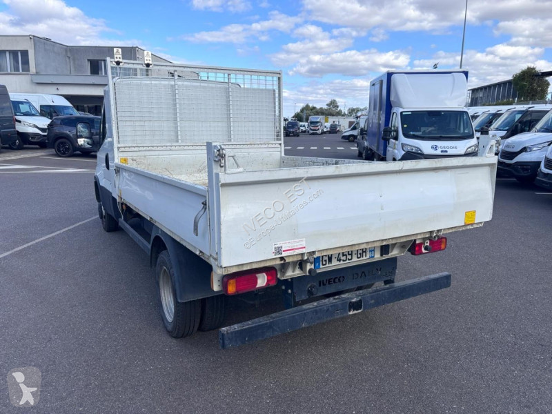 Véhicule utilitaire Iveco CCb 35C16 moteur 3...