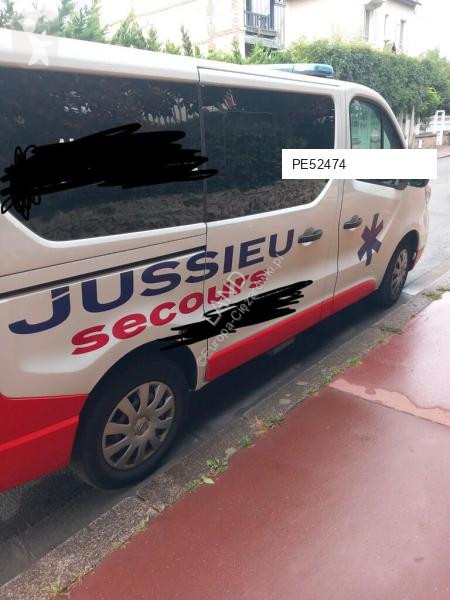 Véhicule utilitaire Nissan