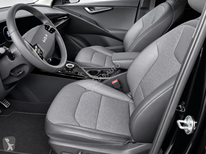 Véhicule utilitaire KIA 1.6 GDi 183 PHEV...