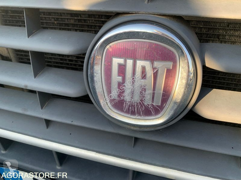 Véhicule utilitaire Fiat DUCATO