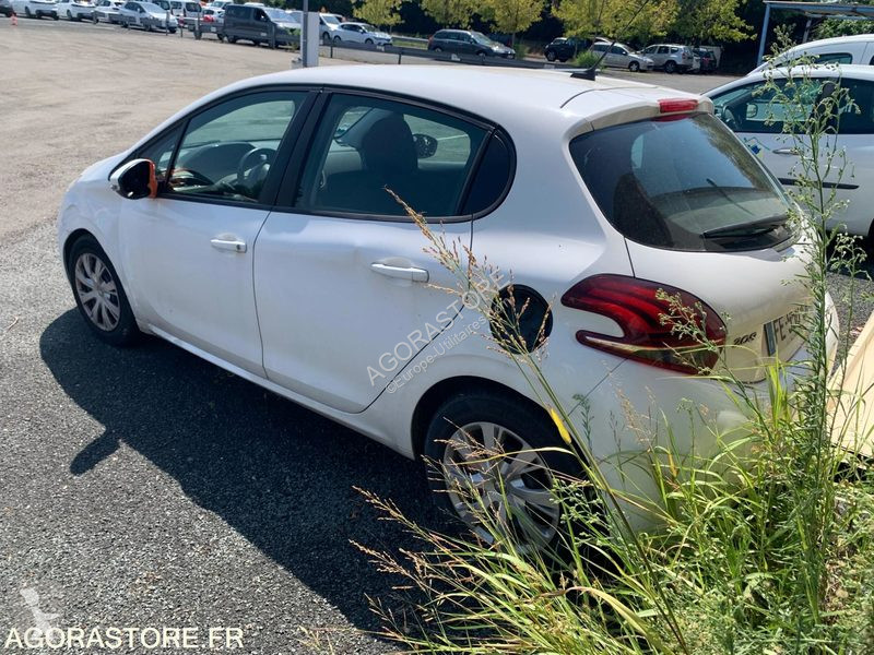 Véhicule utilitaire Peugeot 208