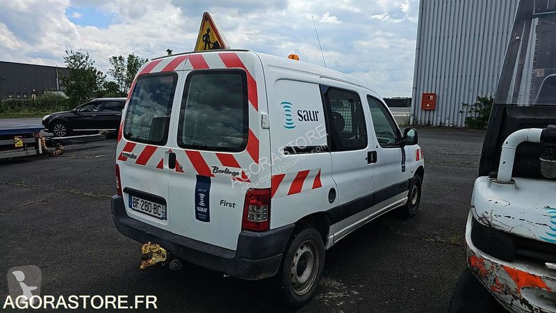 Véhicule utilitaire Citroën BERLINGO