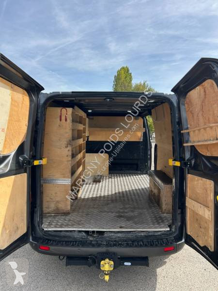 Véhicule utilitaire Ford