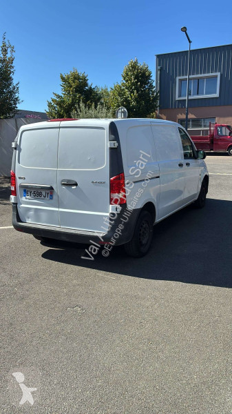 Véhicule utilitaire Mercedes