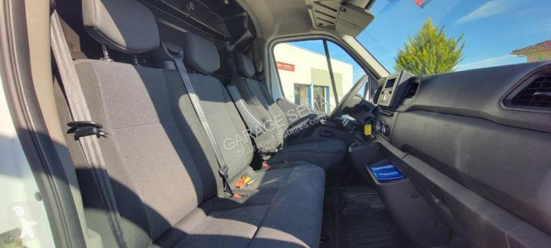 Véhicule utilitaire Opel CDTI 130