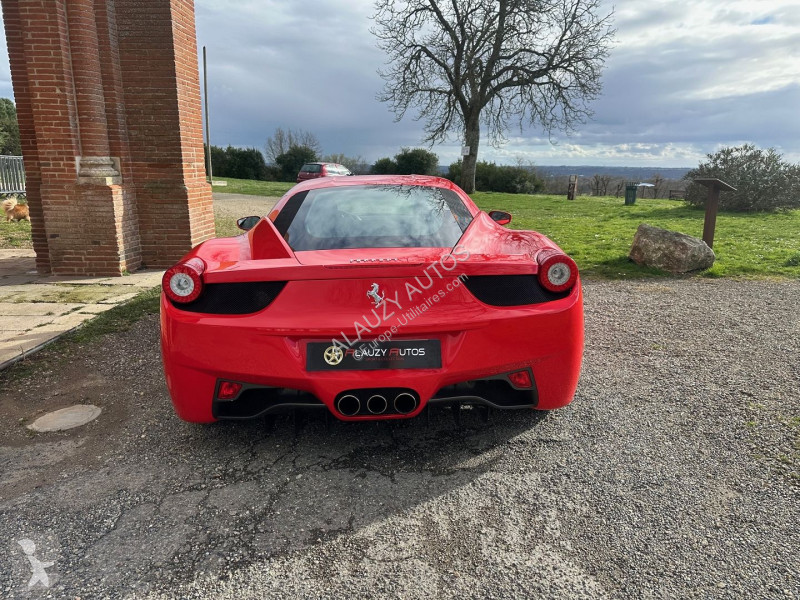 Véhicule utilitaire Ferrari 458 ITALIA  4.5 570...