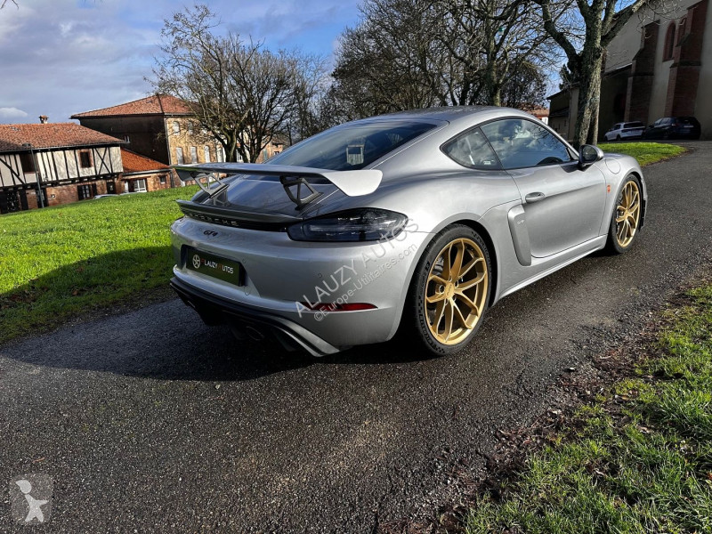 Veículo utilitário Porsche 718 4.0 420CH GT4