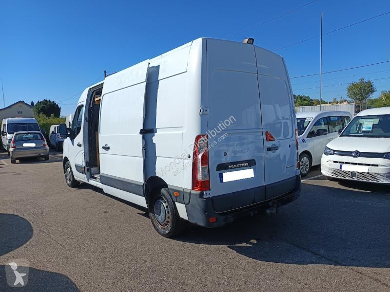 Véhicule utilitaire Renault F3500 L3H2 DCI 150...