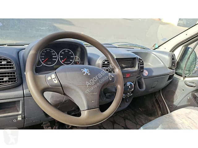 Véhicule utilitaire Peugeot BOXER