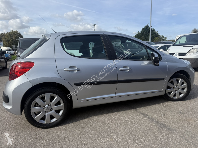 Véhicule utilitaire Peugeot 1.6 VTI 16V PREMIUM...
