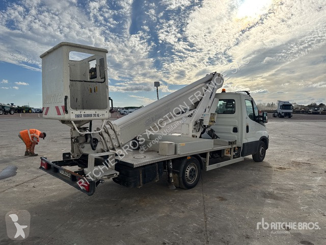 Užitkové vozidlo Iveco  35-140