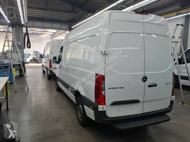 Užitkové vozidlo Mercedes Sprinter 317...