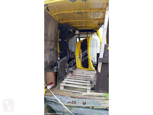 Véhicule utilitaire