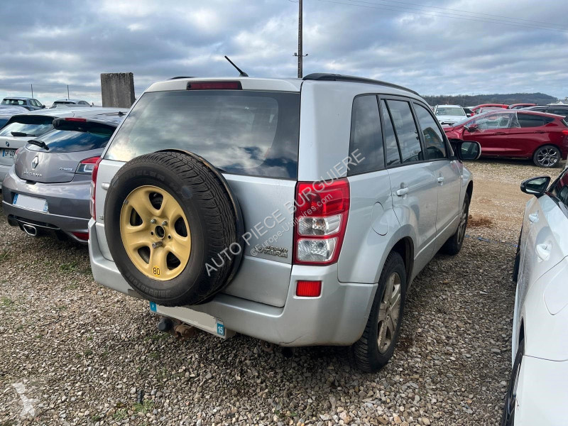 Véhicule utilitaire Suzuki SUZUKI  1.9 DDiS 129...