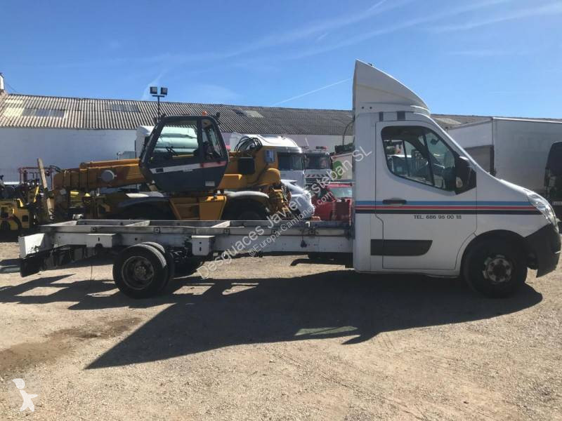 Véhicule utilitaire Renault 150.35