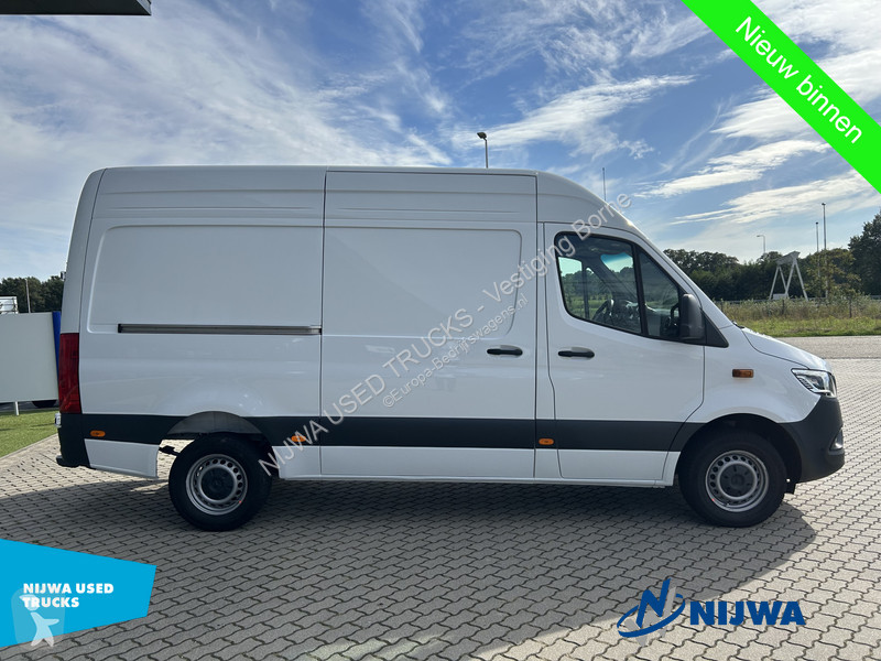Véhicule utilitaire Mercedes 317 CDI L2H2...