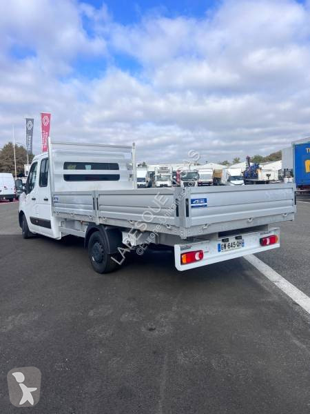 Véhicule utilitaire Renault 145.35