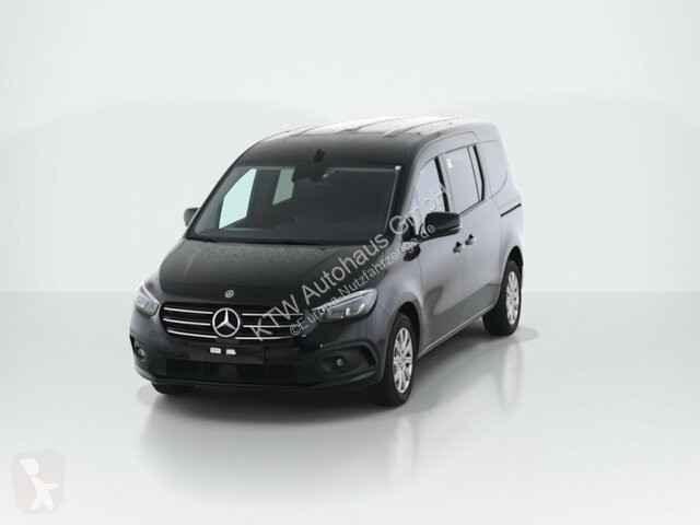 Véhicule utilitaire Mercedes T 180...