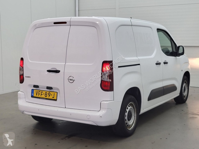 Véhicule utilitaire Opel 1.6D L1H1 Edition