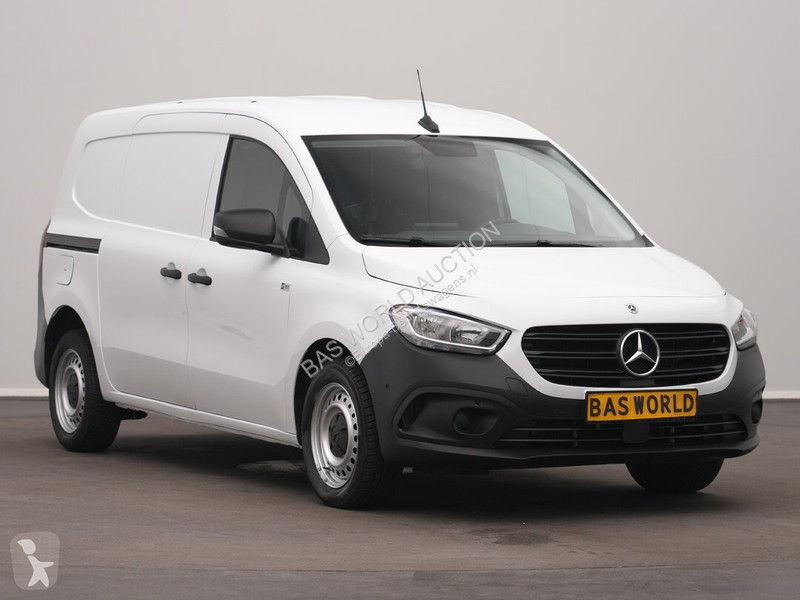 Véhicule utilitaire Mercedes 112 CDI