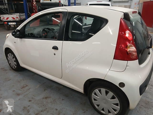 Véhicule utilitaire Peugeot
