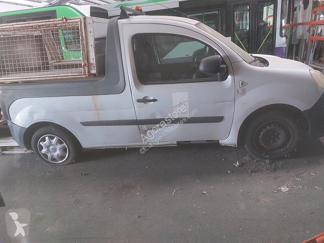 Коммерческий автомобиль Renault