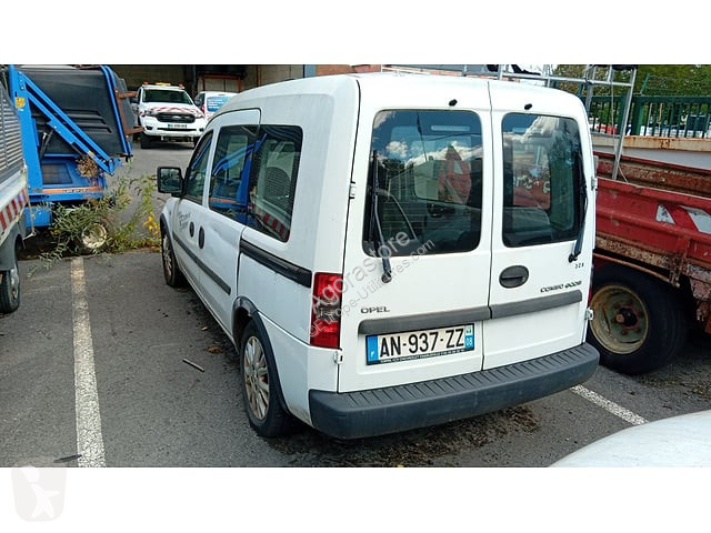Коммерческий автомобиль Opel COMBO