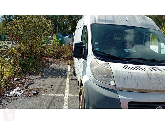 Коммерческий автомобиль Fiat DUCATO