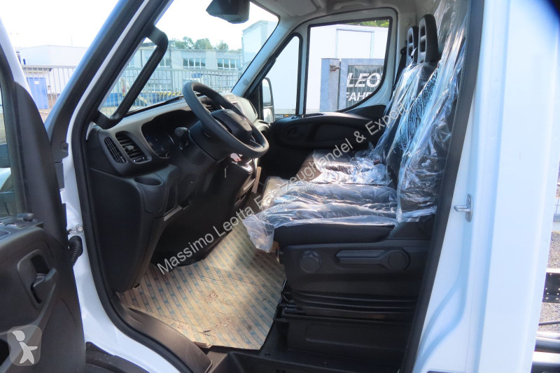 Nyttofordon Iveco 70C18H A8 /P Neu  5 X...