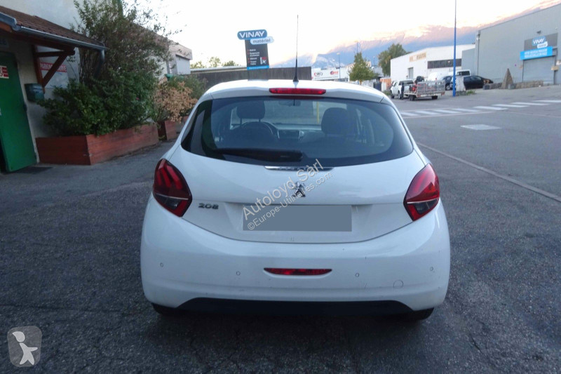 Коммерческий автомобиль Peugeot STE 1,6 HDI 99