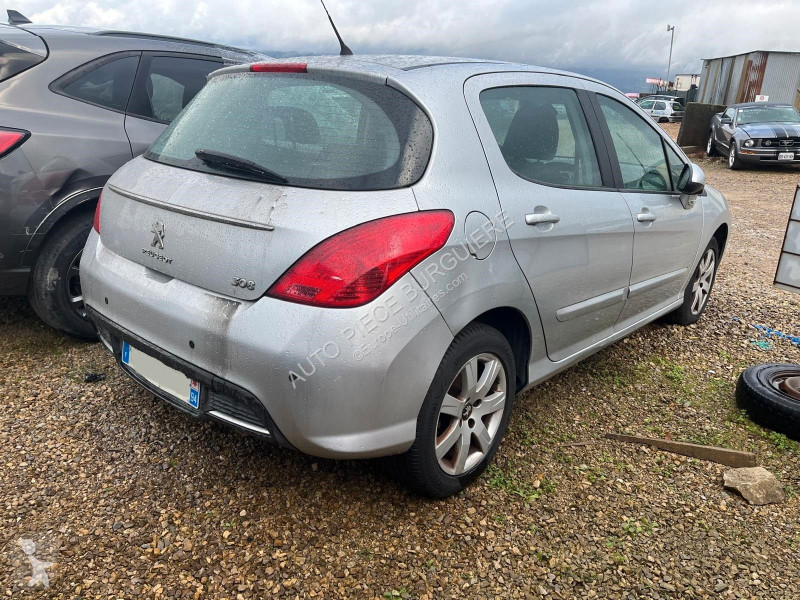 Коммерческий автомобиль Peugeot 1.6 VTi 120 /...