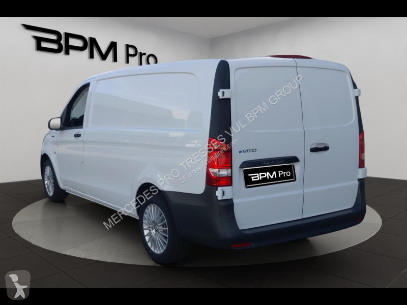Коммерческий автомобиль Mercedes Vito Fg 112...