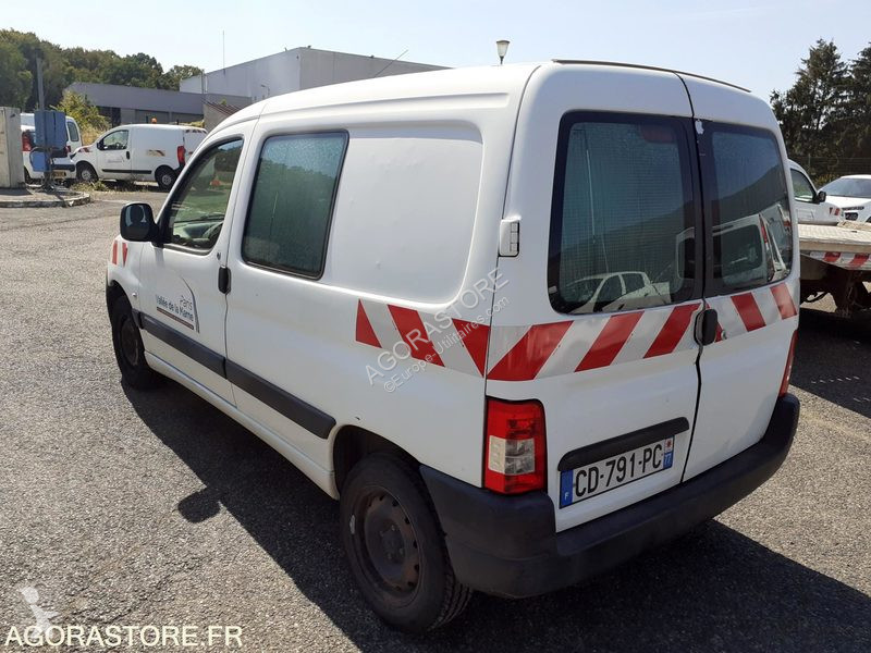 Samochód dostawczy Peugeot PARTNER