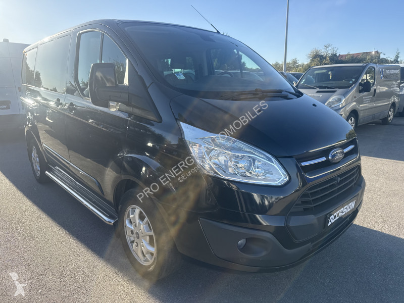Коммерческий автомобиль Ford TRANSIT CUSTOM FG...