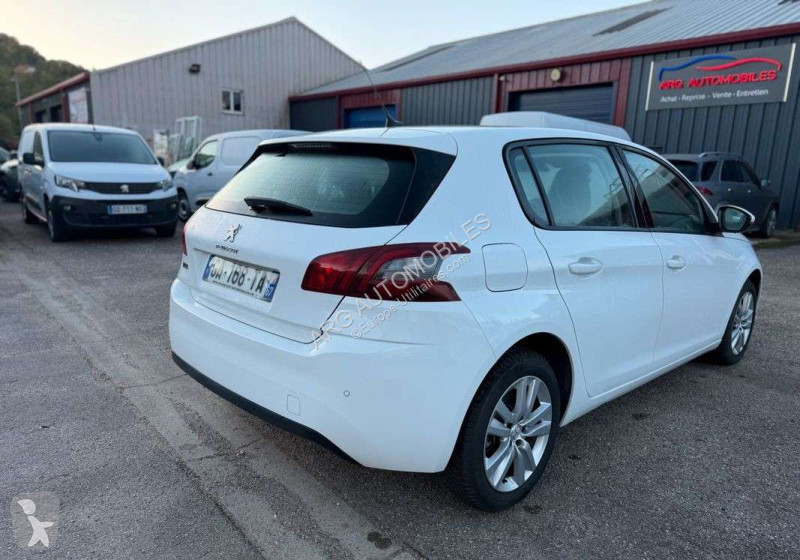Samochód dostawczy Peugeot