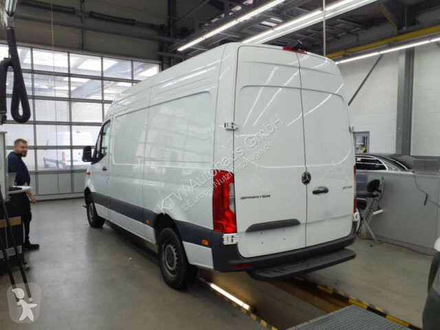 Samochód dostawczy Mercedes Sprinter 317...