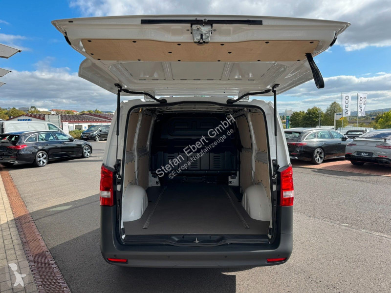 Nyttofordon Mercedes Vito  9G Klima Kamera SHZ