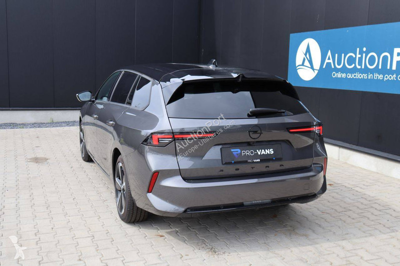 Nyttofordon Opel Sports Tourer