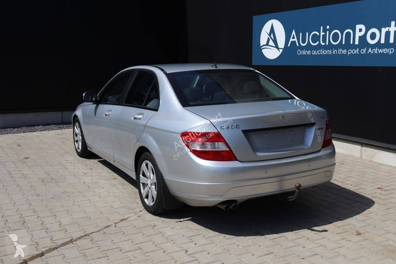 Nyttofordon Mercedes CDI C-Klasse