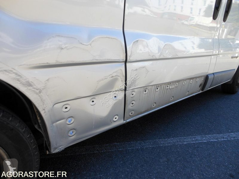 Furgoneta Renault TRAFIC
