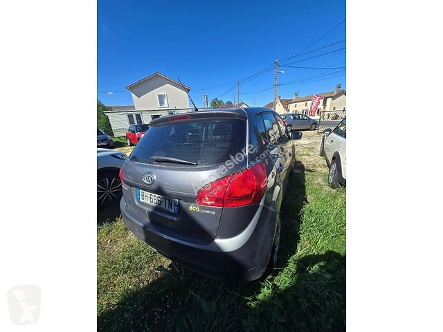 Furgoneta KIA VENGA