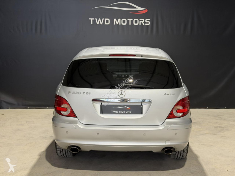 Furgoneta Mercedes