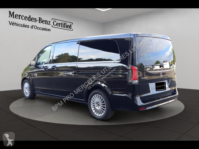 Furgoneta Mercedes 300 d Extra-Long Avantgarde...