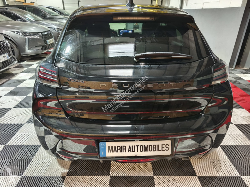 Autoutilitară Peugeot 208